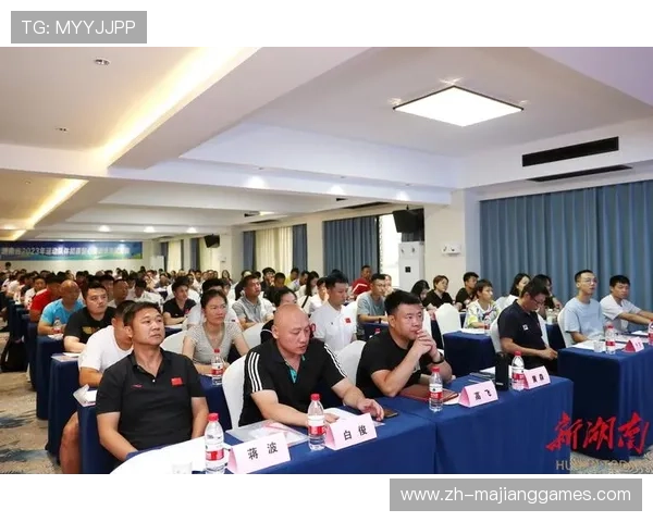 教练团队引入心理训练师，备战大赛注重心态调整